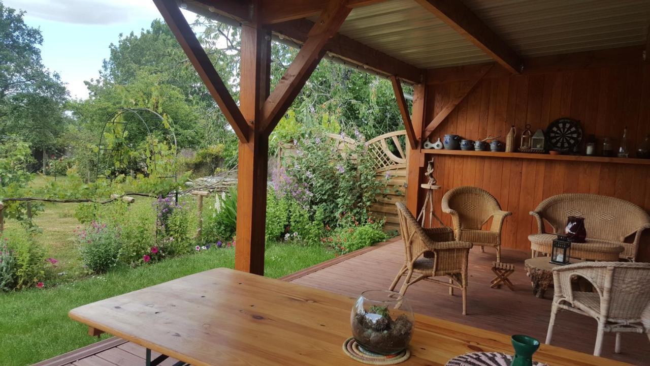 Hotel Les Hirondelles Sainte-Suzanne  Zewnętrze zdjęcie